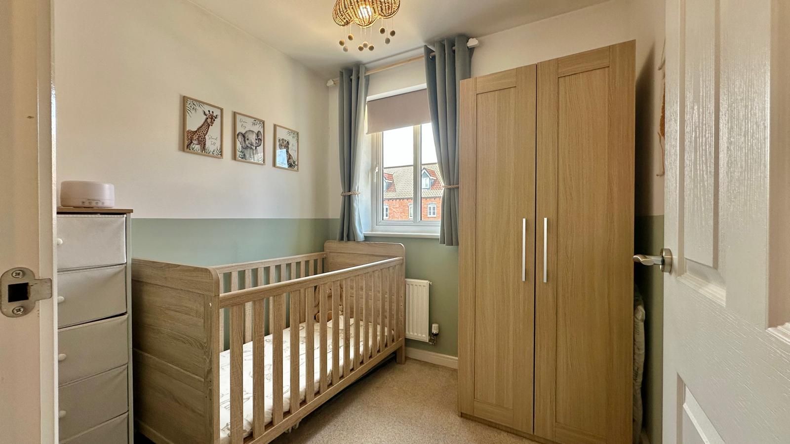 3 bedroom mid terraced house For Sale in Coventry - Photograph 16.