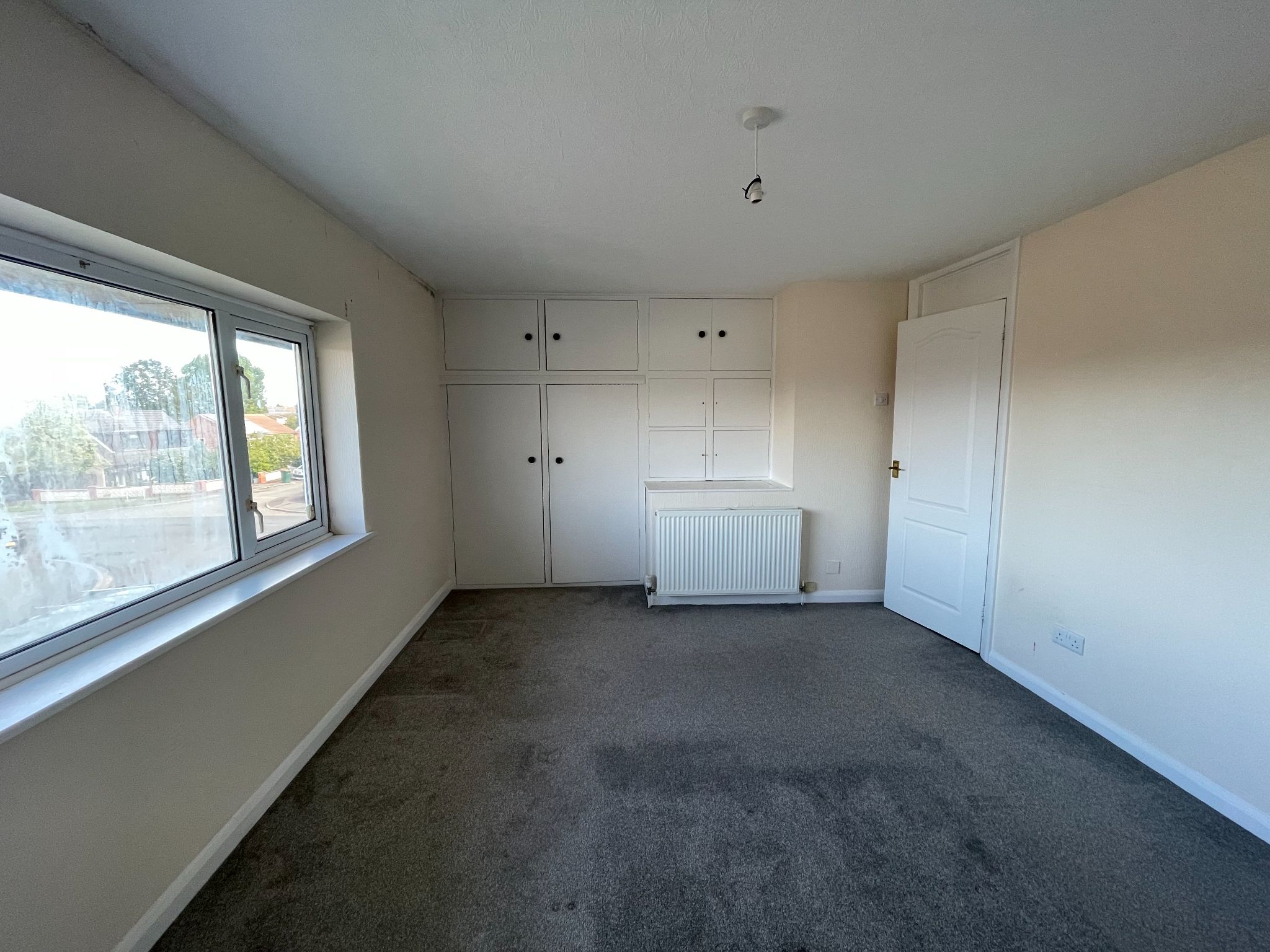 2 bedroom mid terraced house Let in Coventry - Photograph 7.