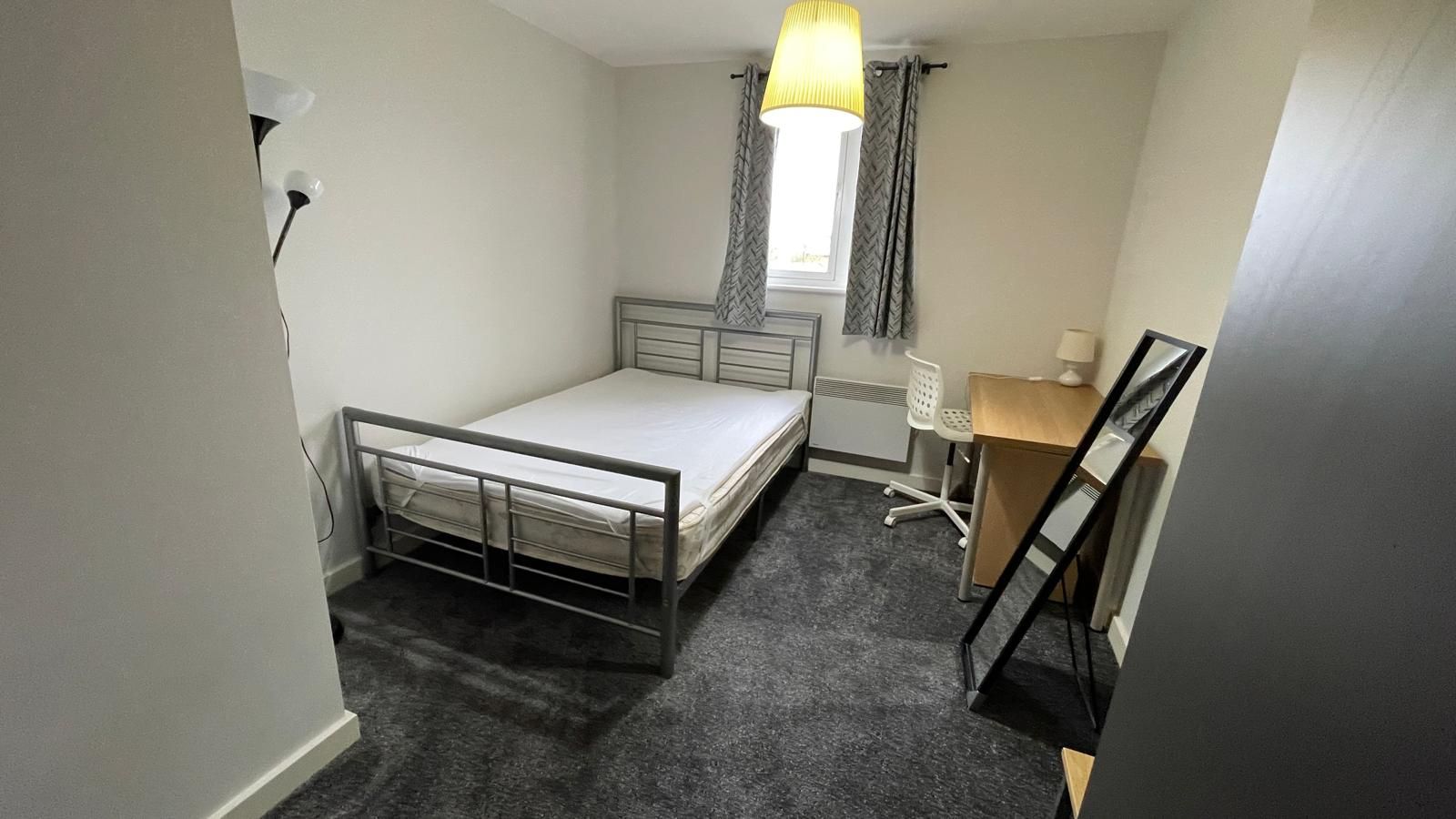 2 bedroom apartment flat/apartment To Let in Coventry - Bed 1.