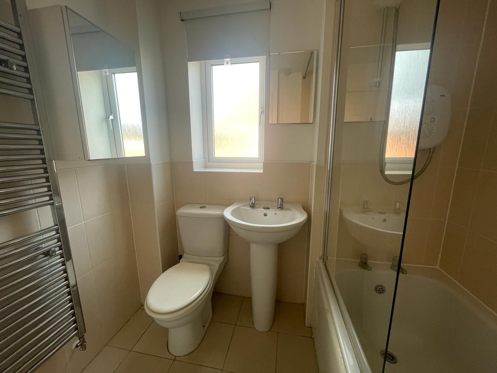 3 bedroom end terraced house Sold in Coventry - Photograph 8.