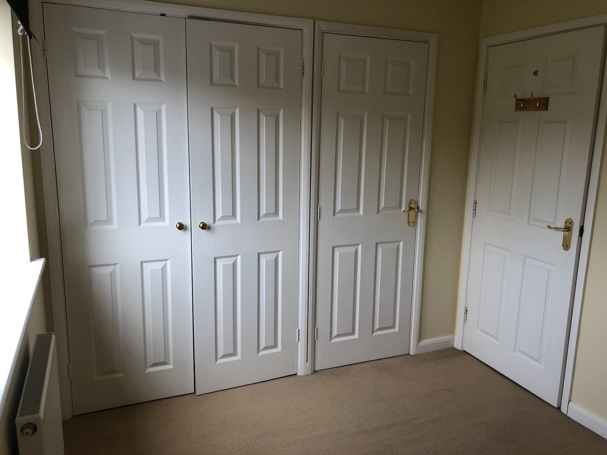 3 bedroom mid terraced house To Let in Rugby - Photograph 9.