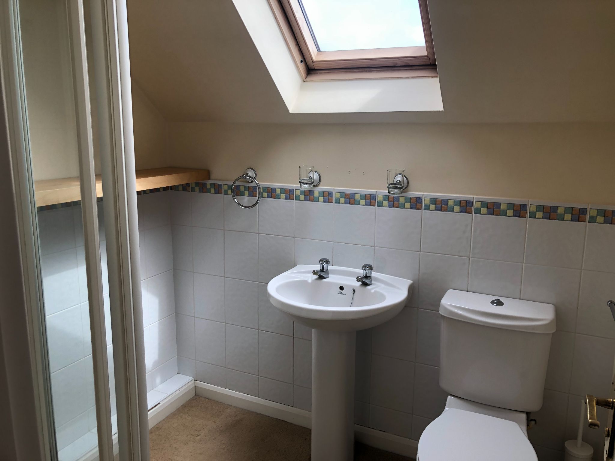 3 bedroom mid terraced house To Let in Rugby - Photograph 12.