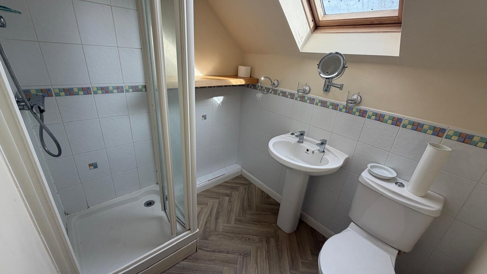 3 bedroom mid terraced house Let Agreed in Rugby - Photograph 14.