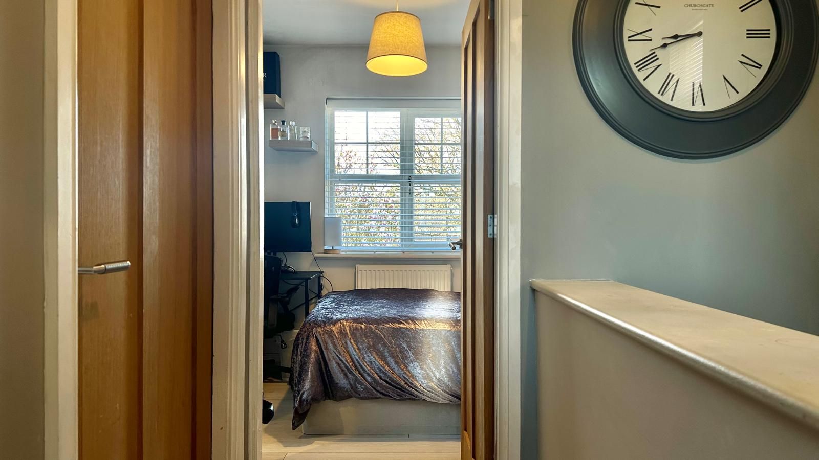 3 bedroom semi-detached house Sold in Coventry - Photograph 5.