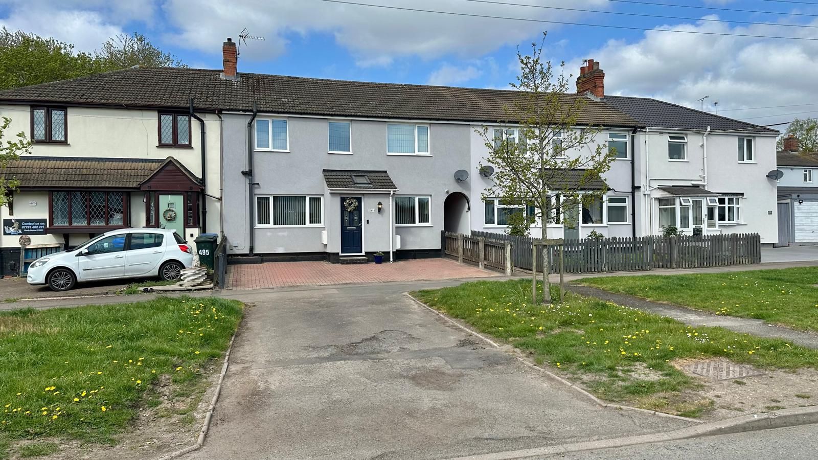 3 bedroom mid terraced house For Sale in Coventry - Photograph 1.