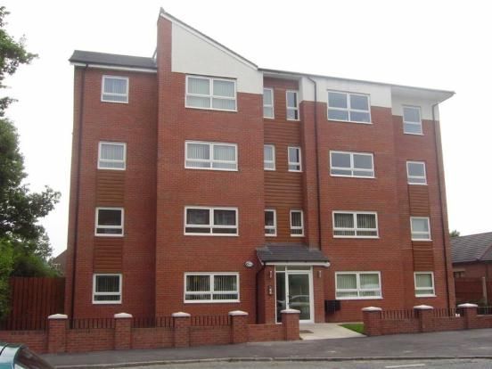 2 Bed Apartment Flat/apartment To Rent - Photograph 1