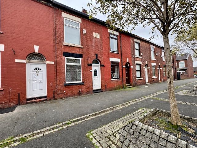2 Bed Mid Terraced House For Sale - Photograph 15