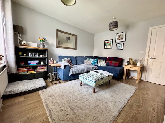 2 Bed Mid Terraced House For Sale - Photograph 20