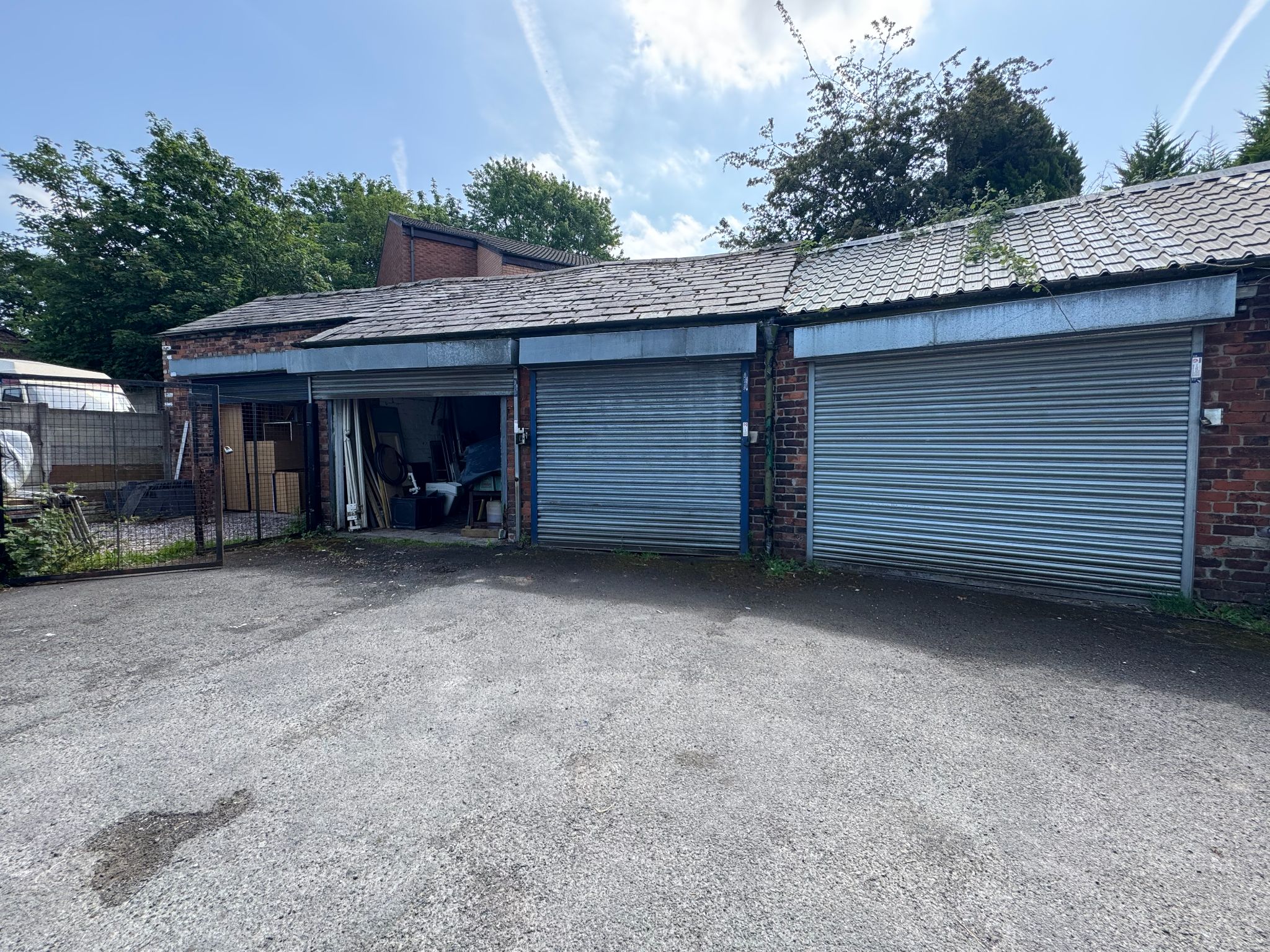 Empty Retail Premises For Sale - Photograph 1