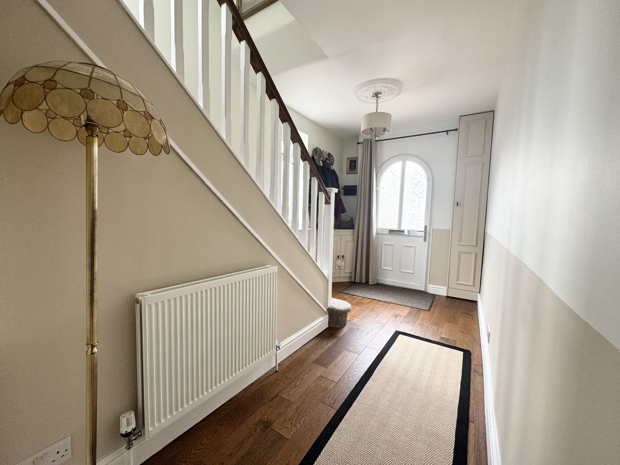 3 Bed Detached House For Sale - Photograph 19