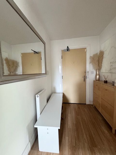 2 Bed Ground Floor Flat/apartment For Sale - Photograph 15