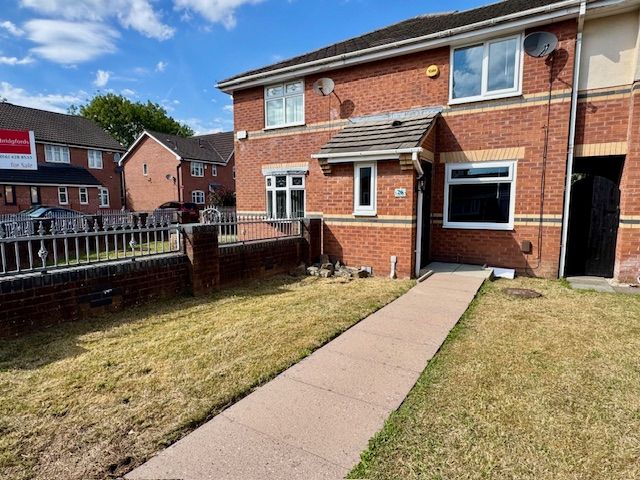 2 Bed Mid Terraced House To Rent - Photograph 2
