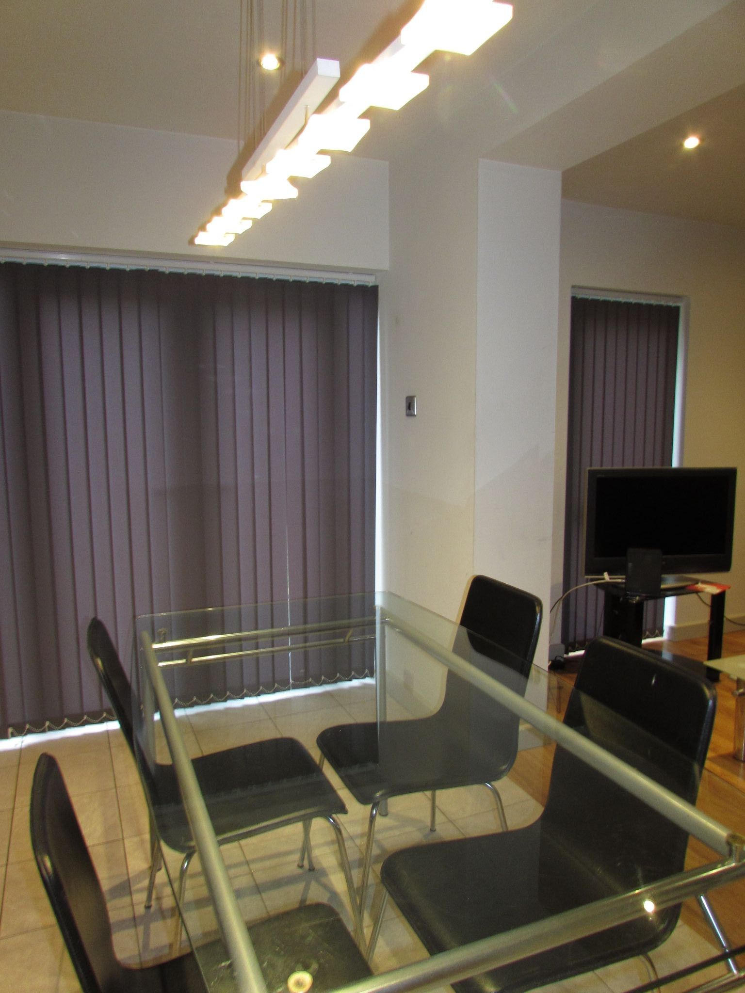 1 Bed Shared House To Rent - Photograph 1