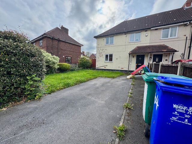 3 Bed End Terraced House For Sale - Photograph 12