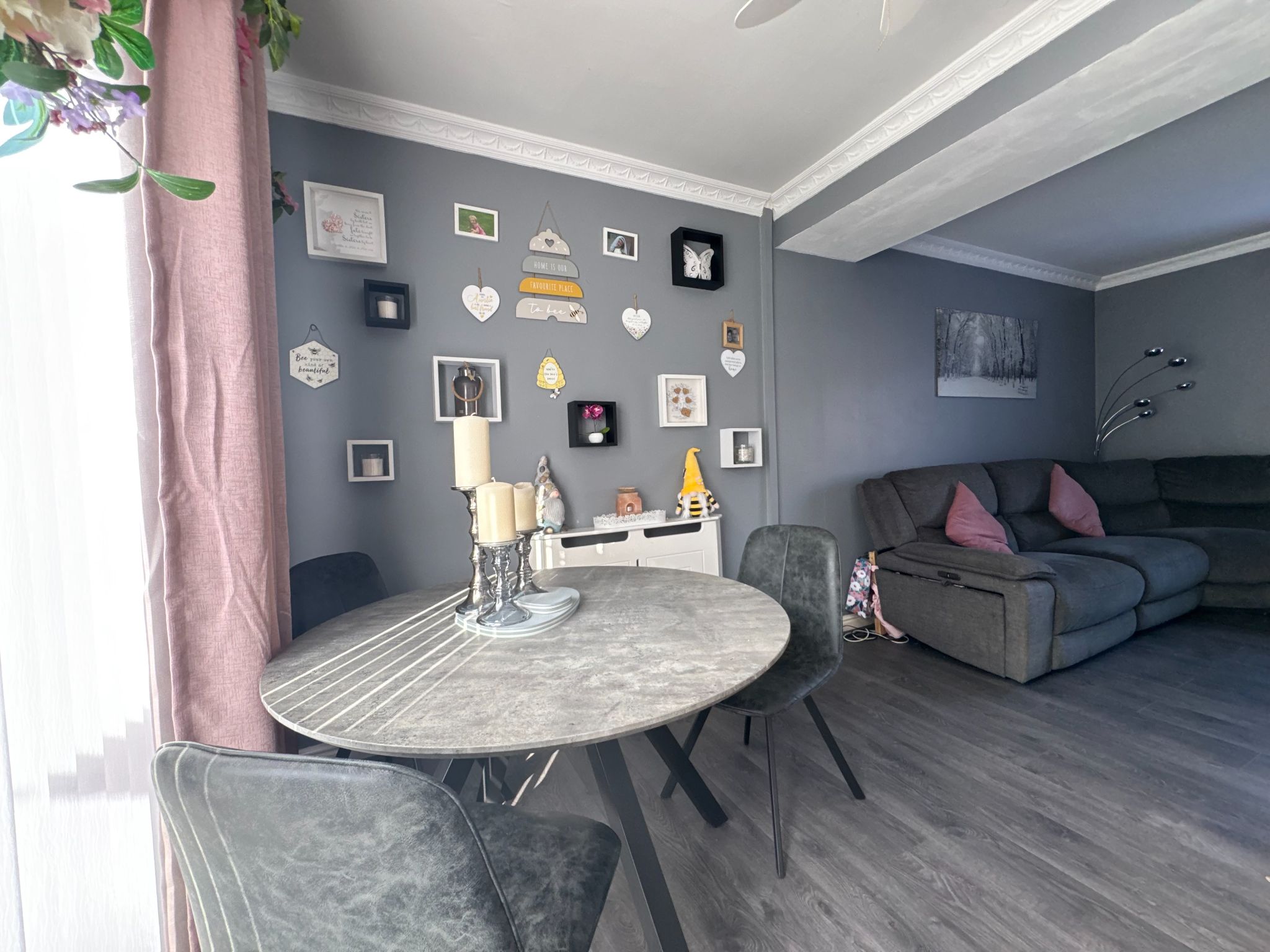 3 Bed End Terraced House For Sale - Photograph 14