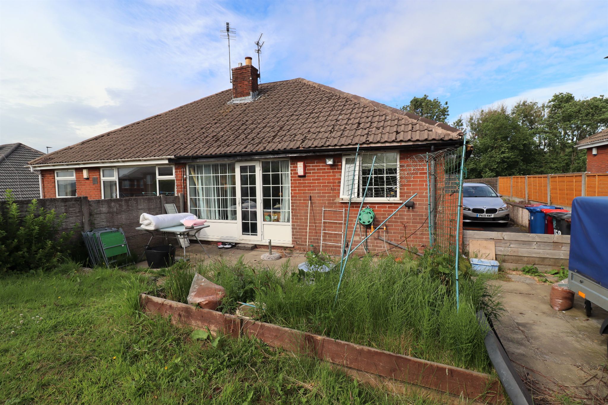 Secondary property image