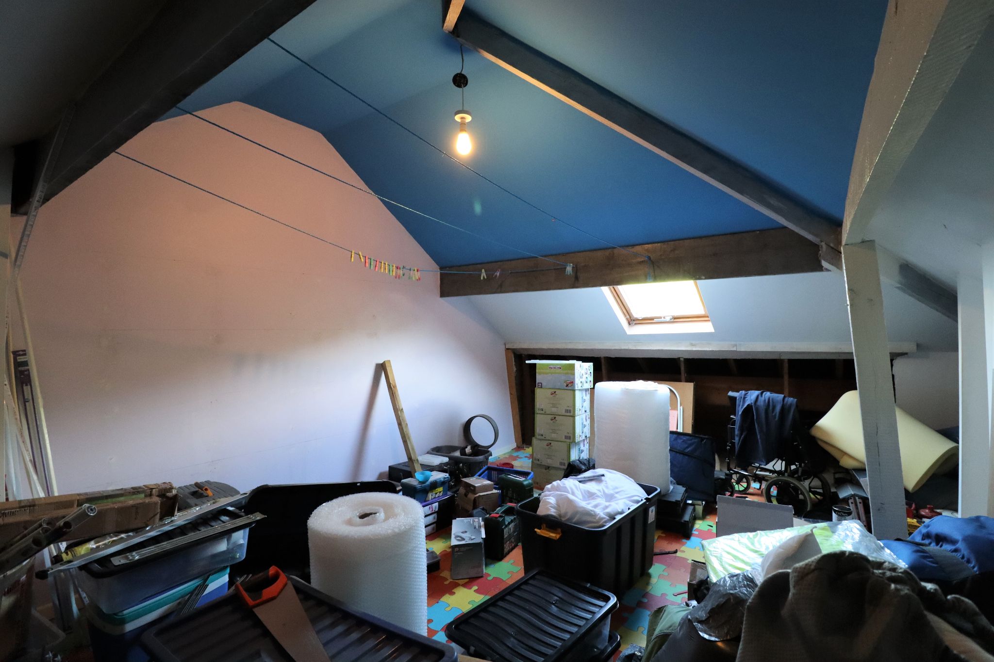 Secondary property image