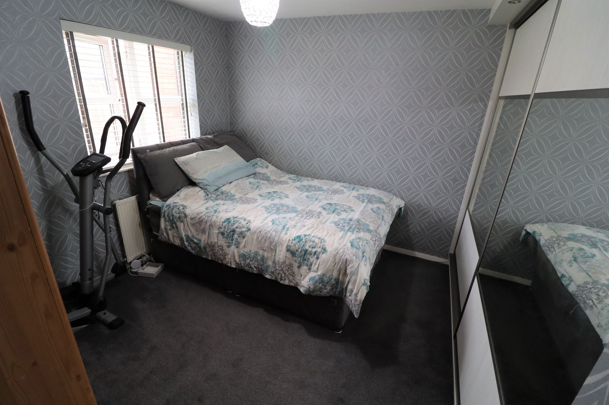 Secondary property image