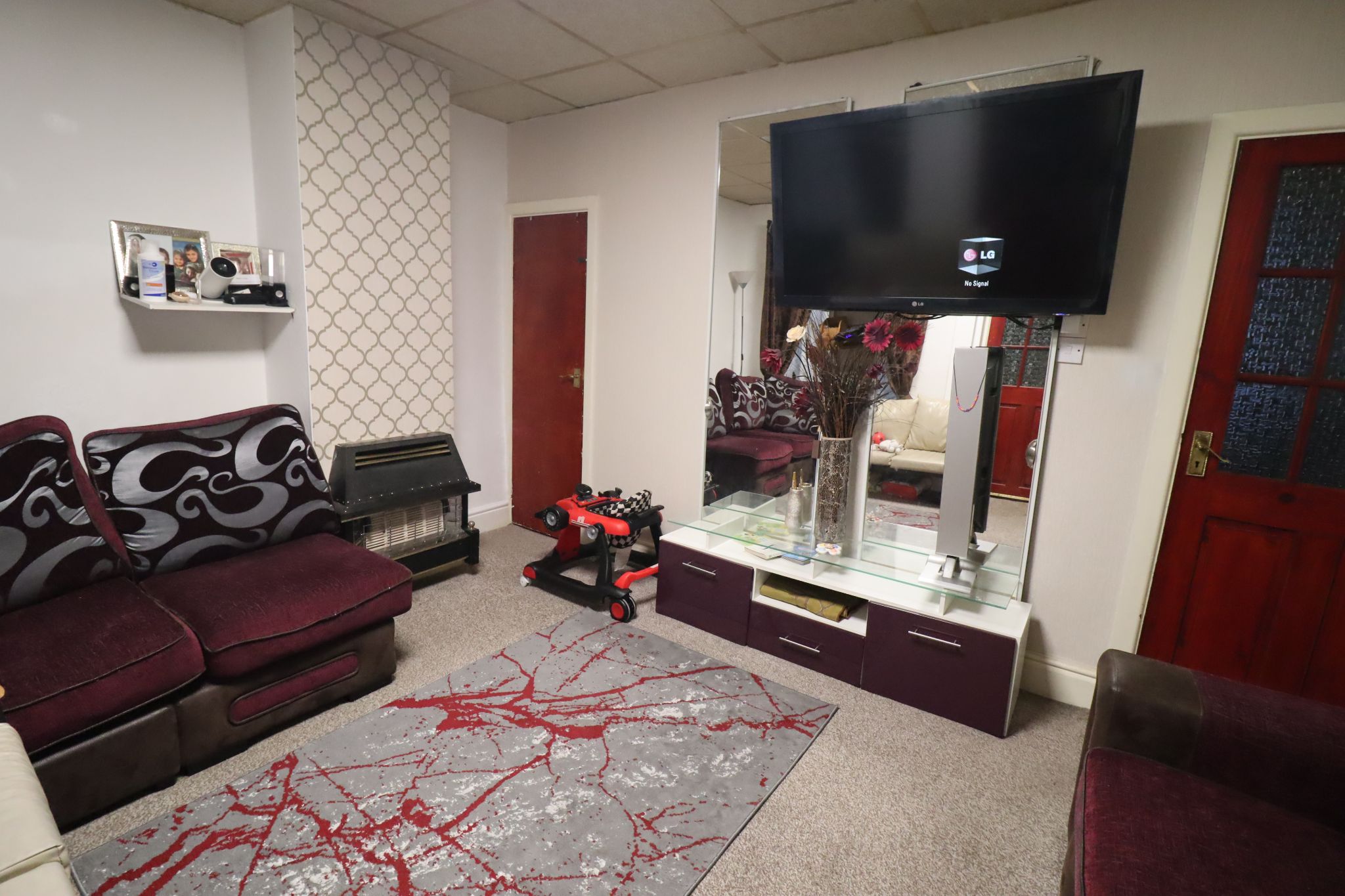 Secondary property image