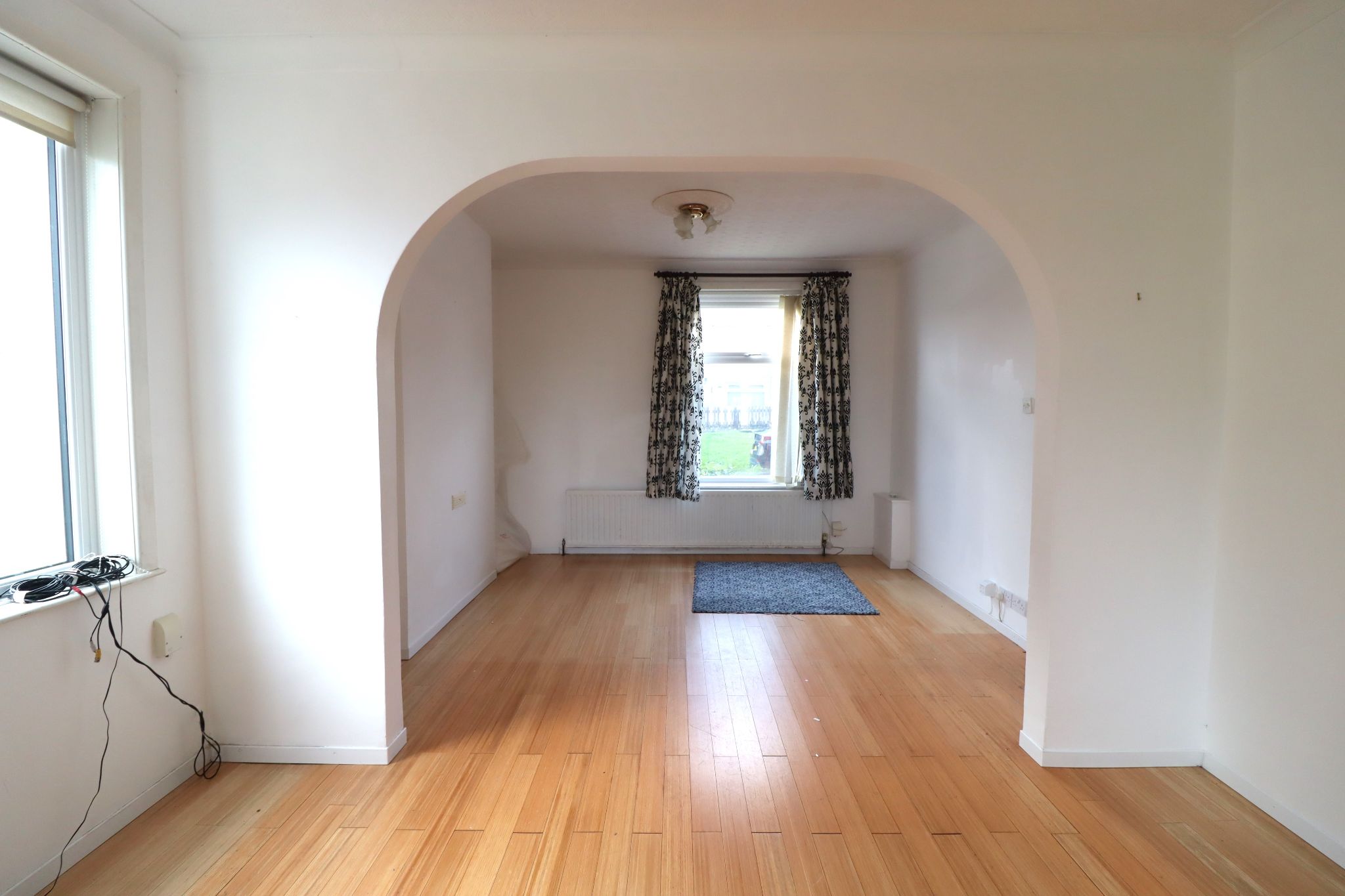 2 Bed End Terraced House For Sale - Photograph 4