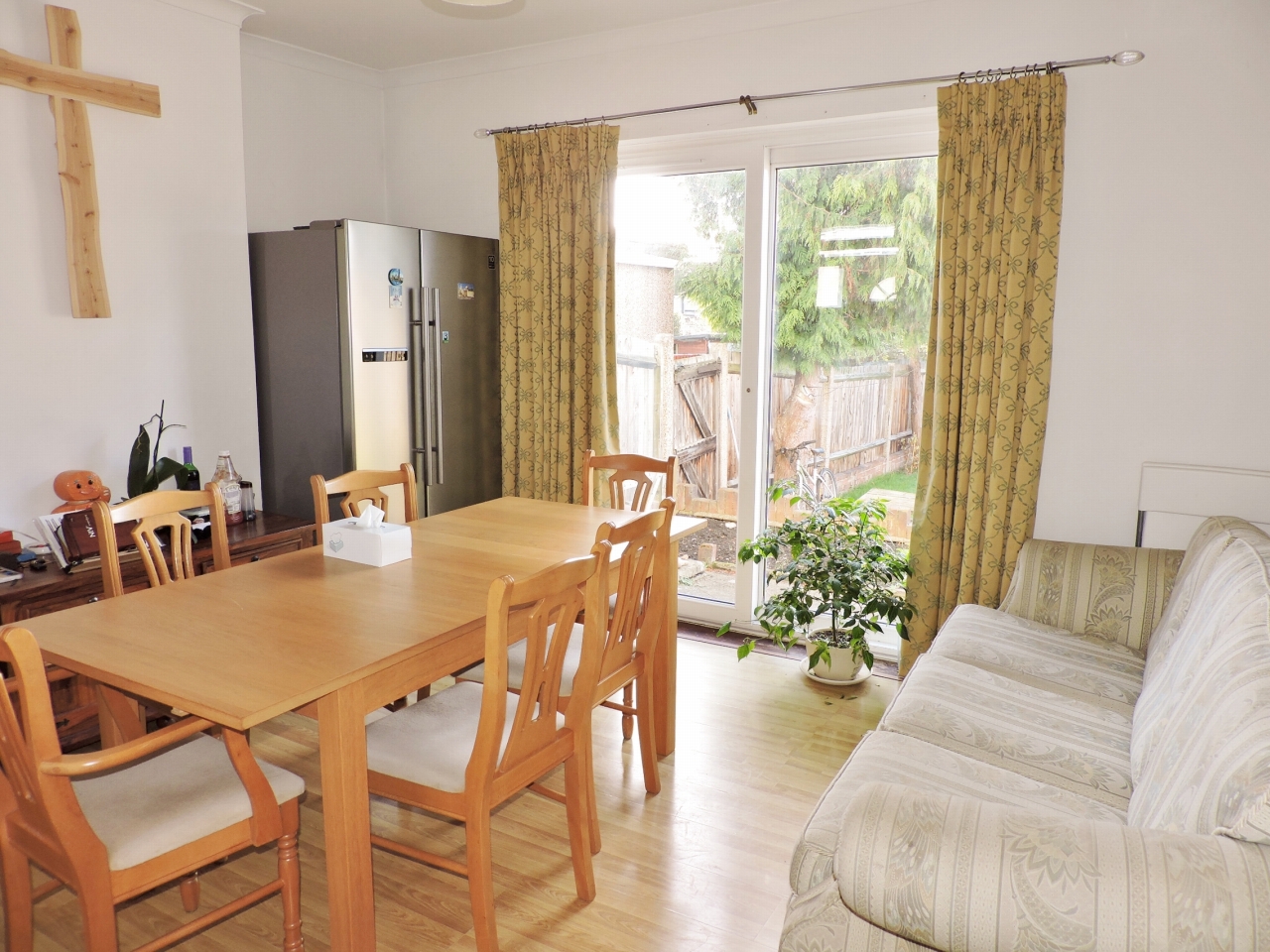 3 bedroom end terraced house To Let in New Malden - Property photograph