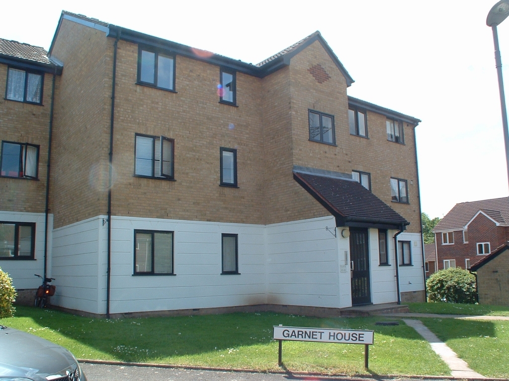 1 bedroom apartment flat/apartment Let in Worcester Park - Main Image