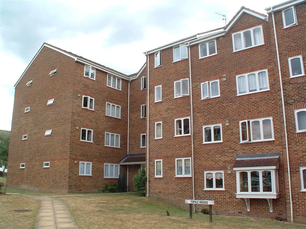1 bedroom apartment flat/apartment Let in Worcester Park - Main Image