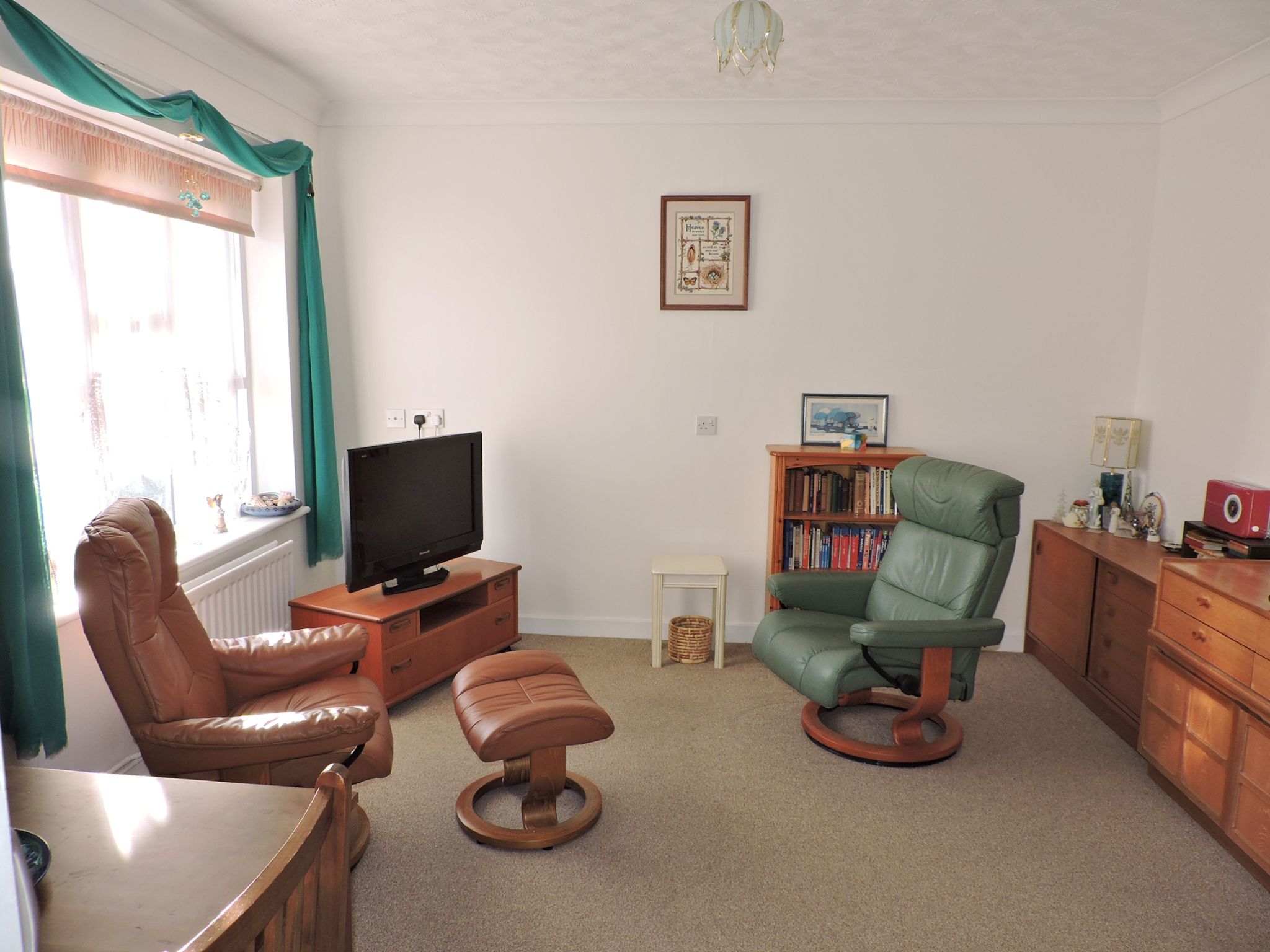 1 bedroom maisonette flat/apartment Sold in New Malden - Photograph 3