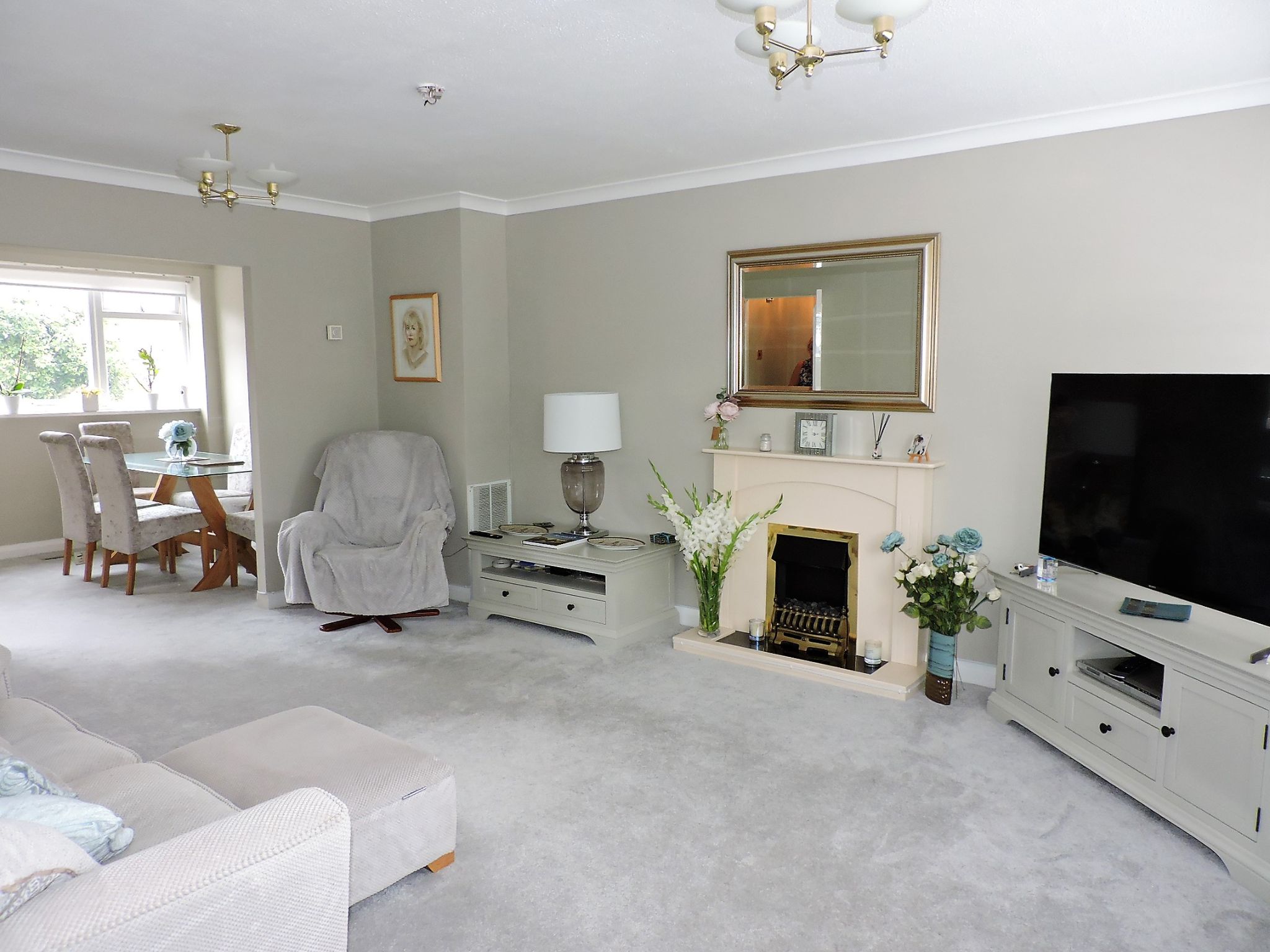4 bedroom town house Sold in Richmond - Photograph 4