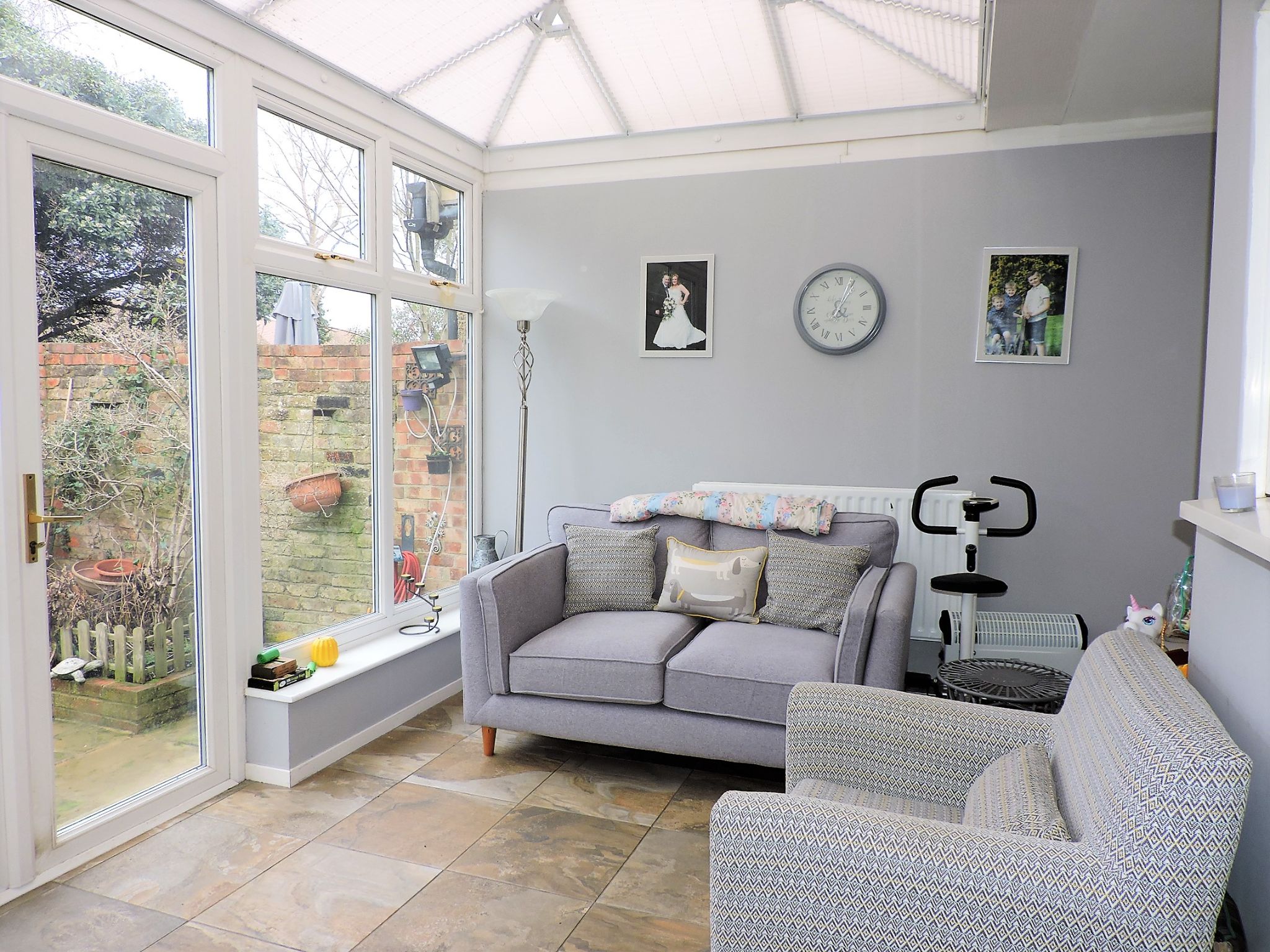 3 bedroom mid terraced house Sold in New Malden - Photograph 6