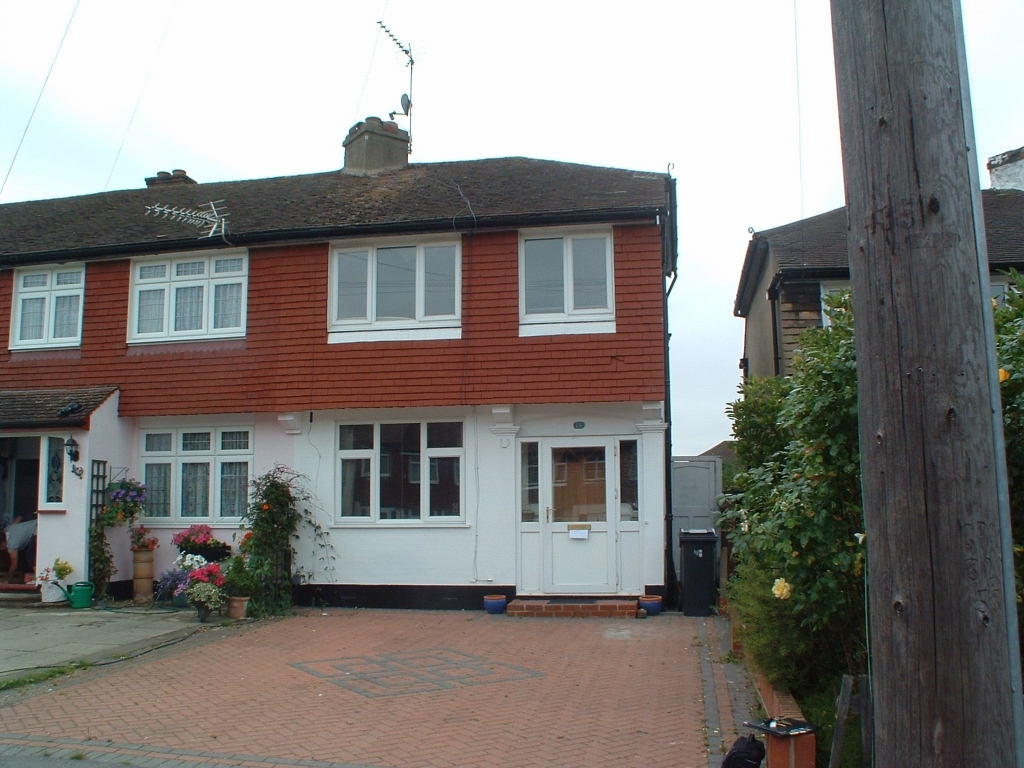 1 bedroom Let in Surbiton - Main Image