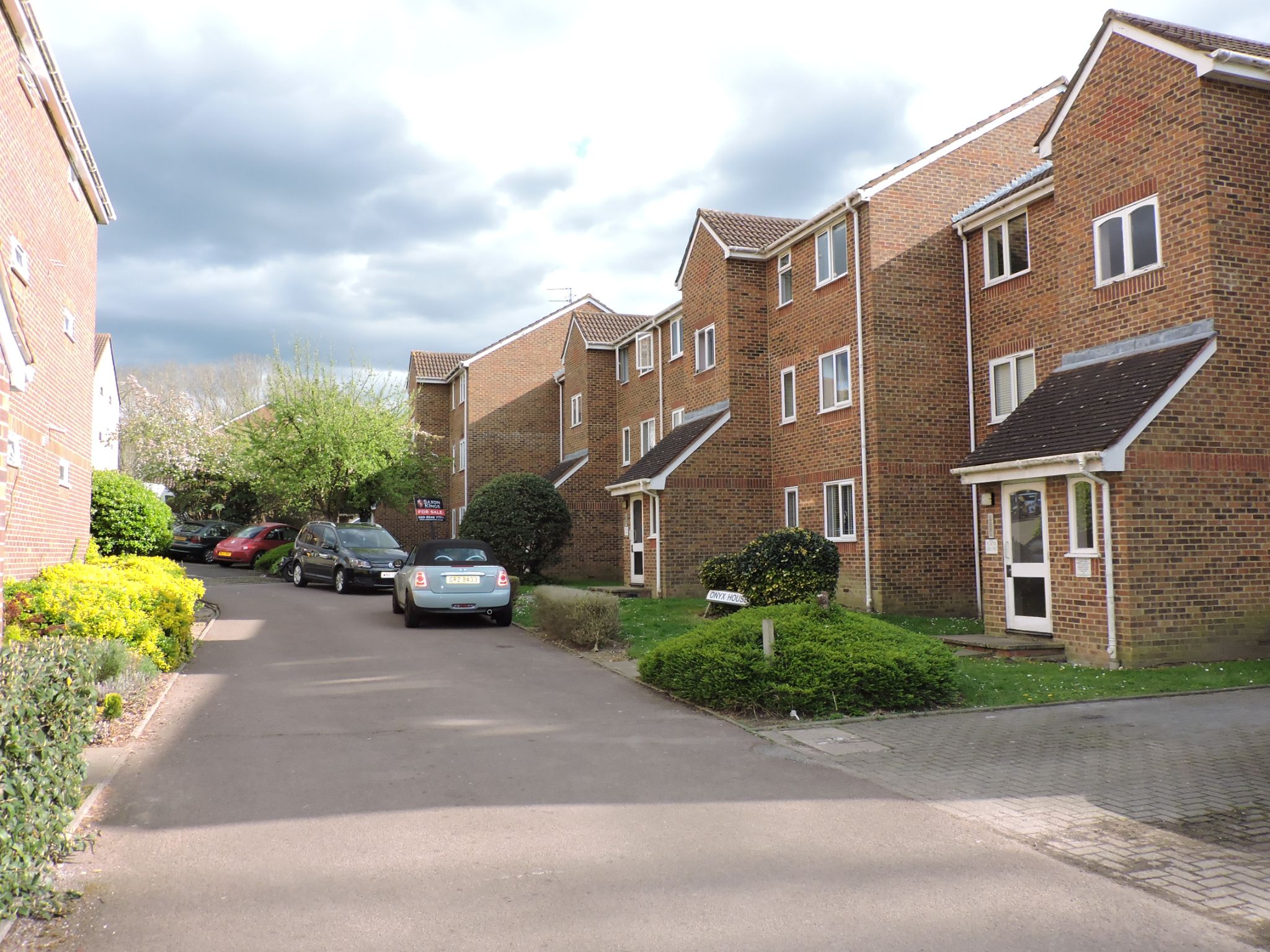 1 bedroom flat flat/apartment Sold in Worcester Park - Photograph 11