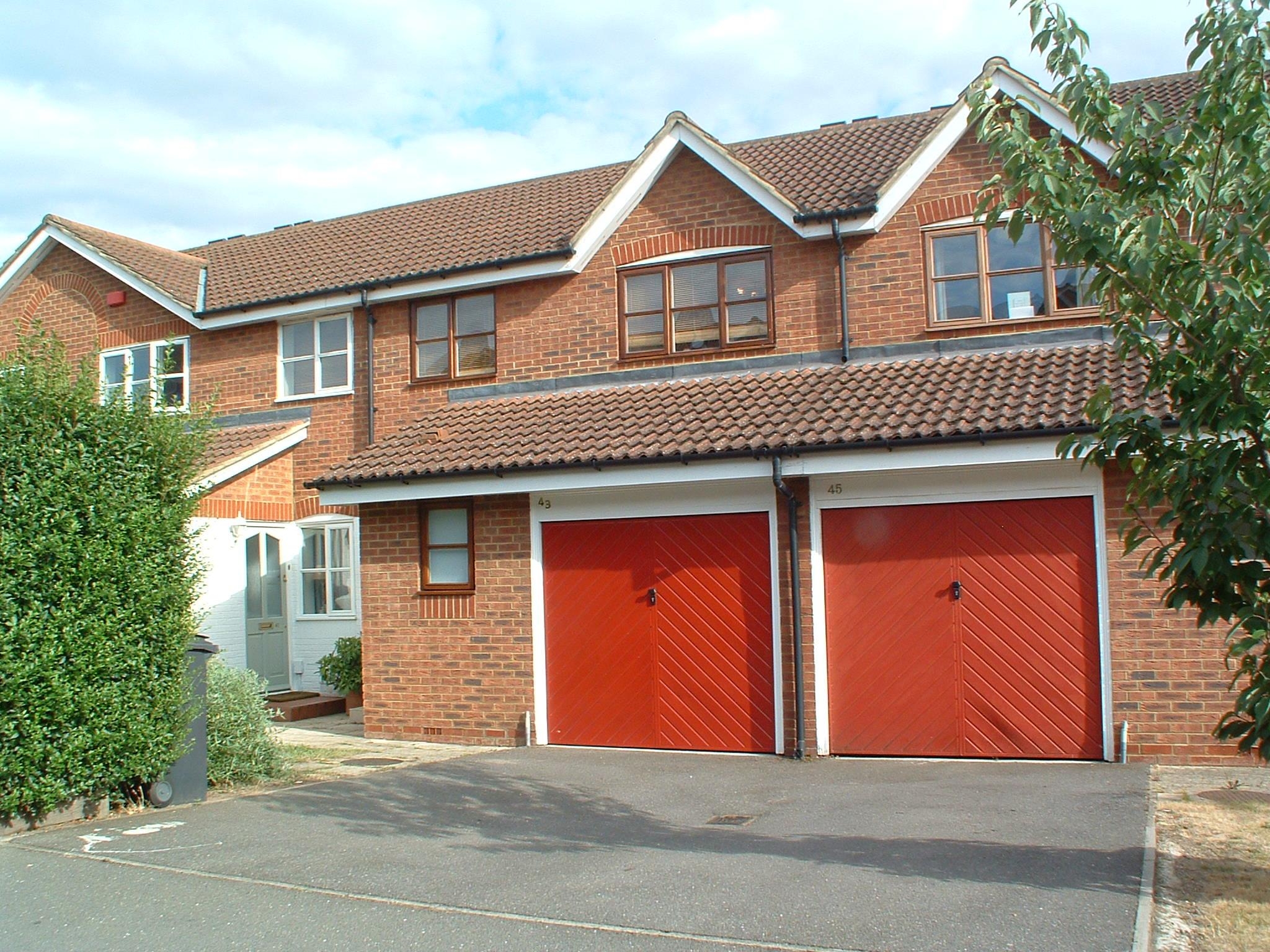 3 bedroom house Let in New Malden - Main Image
